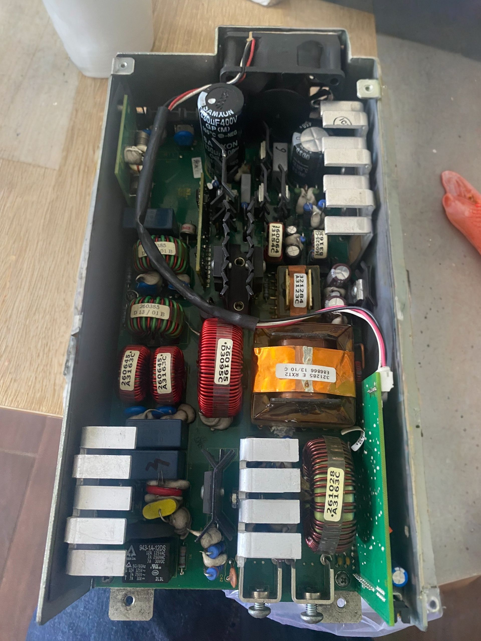 Sửa chữa nguồn Cherokee 420 Watt (Waters 700002623) Fan hard ware fault - Hình ảnh 2