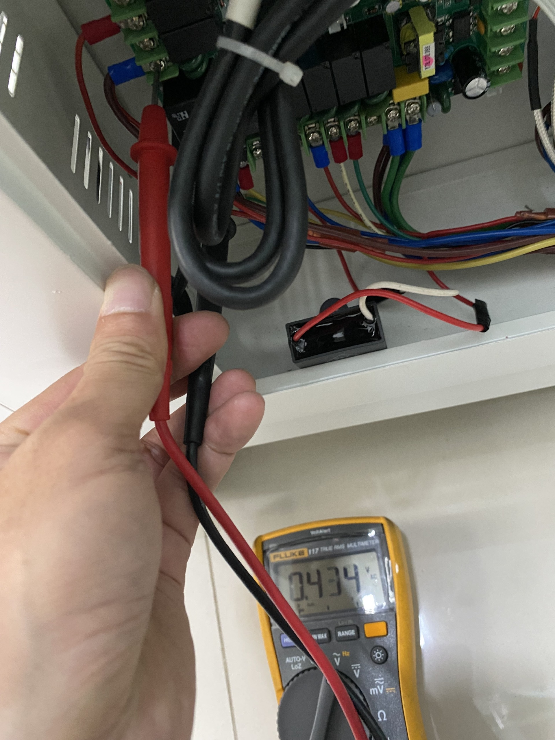 Sửa chữa Tủ ấm lạnh Being Medical - Hình ảnh 4